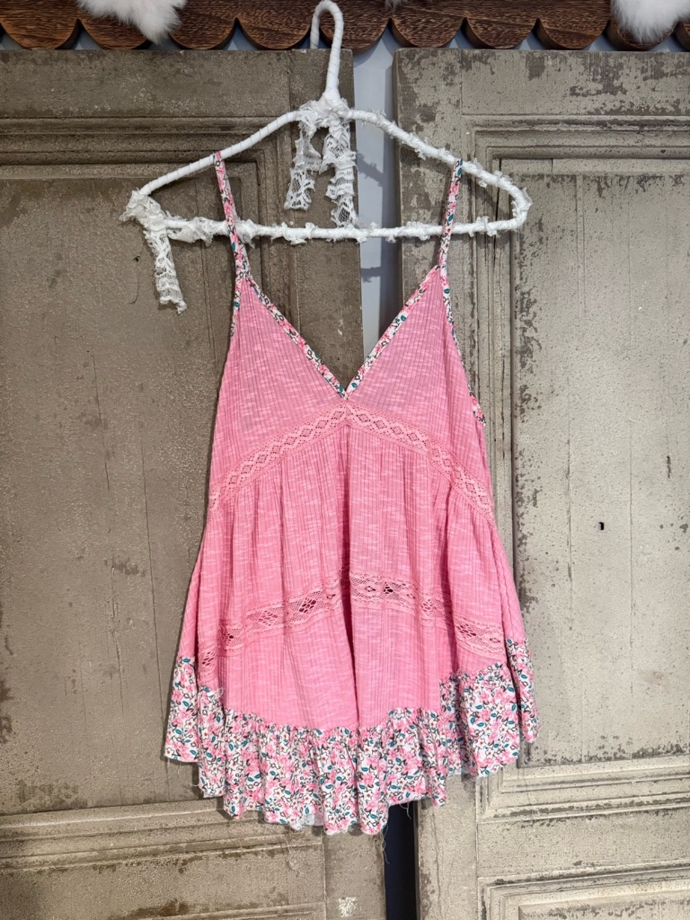 POL Pink Floral-Trim Ribbed Cotton Tank Top